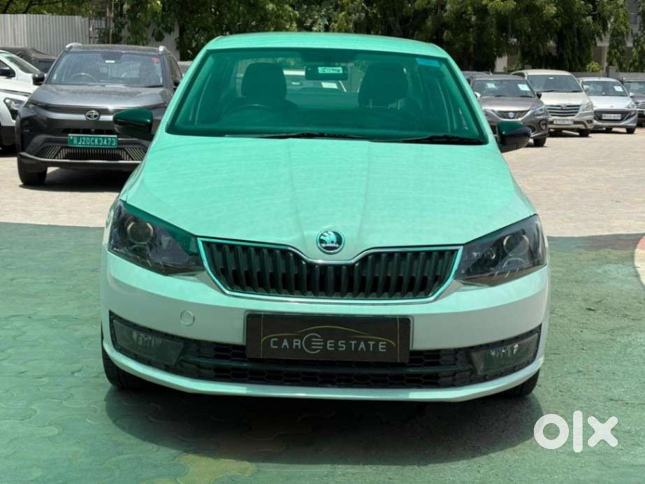 Skoda Rapid 1.0 Ambition Tsi At, 2021, Petrol