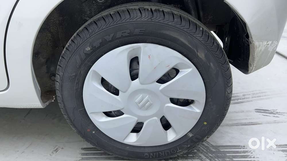 Maruti Suzuki Celerio 1.0 Vxi Amt, 2016, Petrol