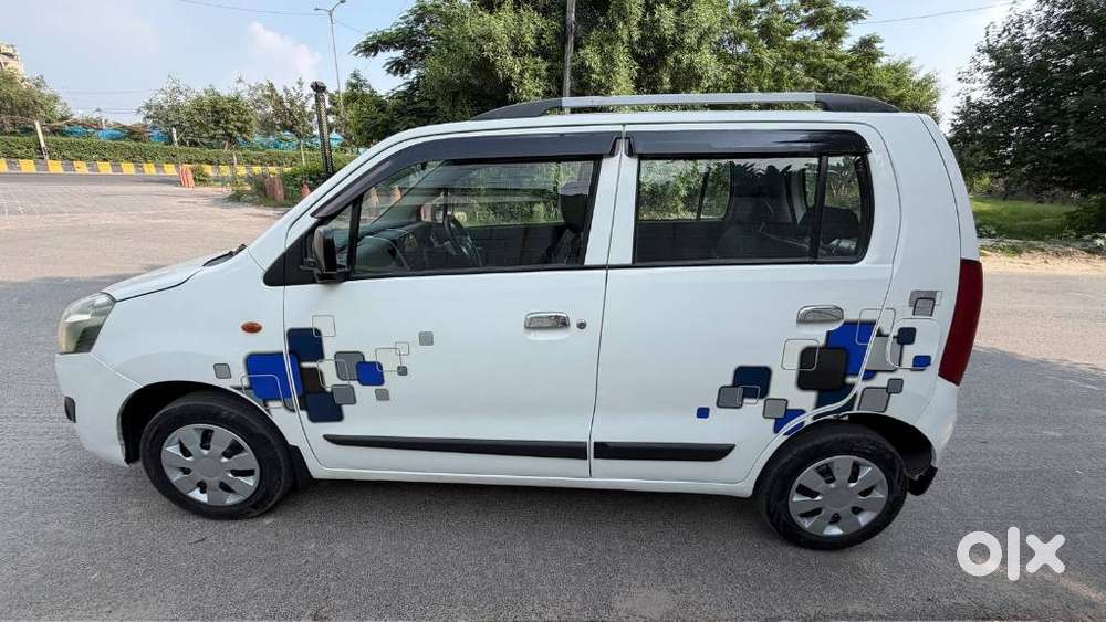 Maruti Suzuki Wagon R Lxi Cng Optional, 2017, Cng & Hybrids