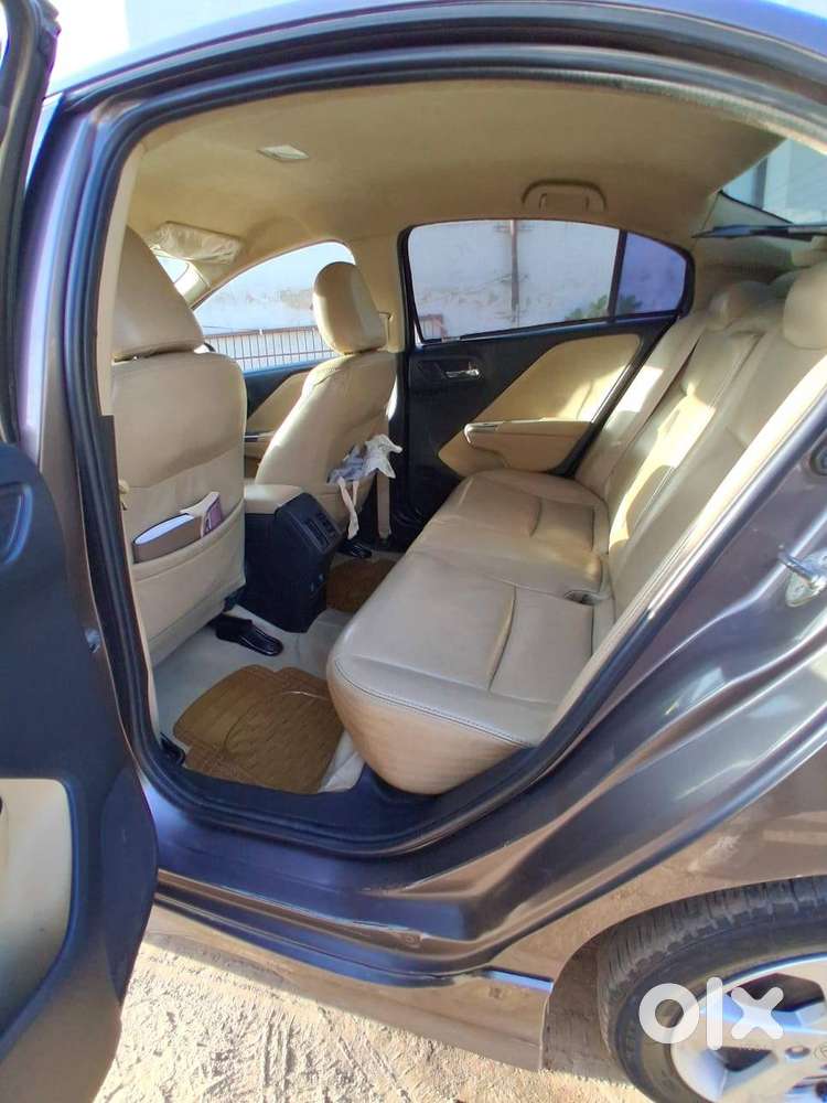 Honda City 2014 Petrol 1.5 V I-vtech Mt - Well Maintained With Less Km