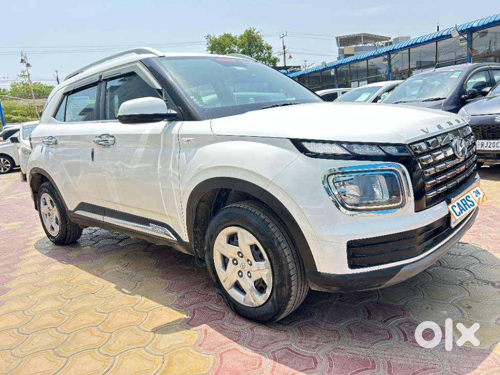 Hyundai Venue S Mt 1.2 Kappa, 2022, Petrol
