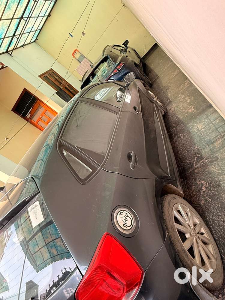 Volkswagen Polo Petrol 110000 Km Driven