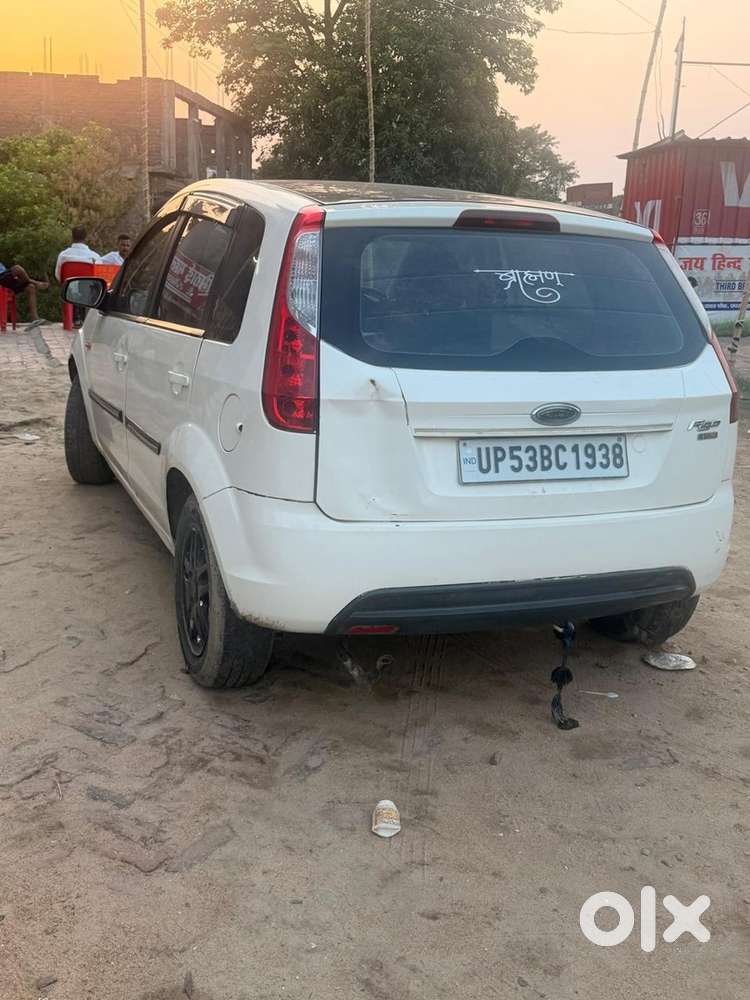 Ford Figo 2013 Diesel 95600 Km Driven
