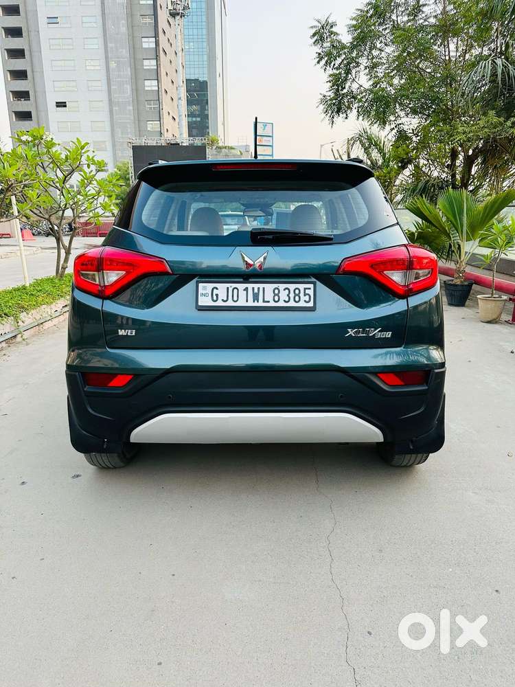 Mahindra Xuv300 W8 Option Diesel, 2023, Diesel