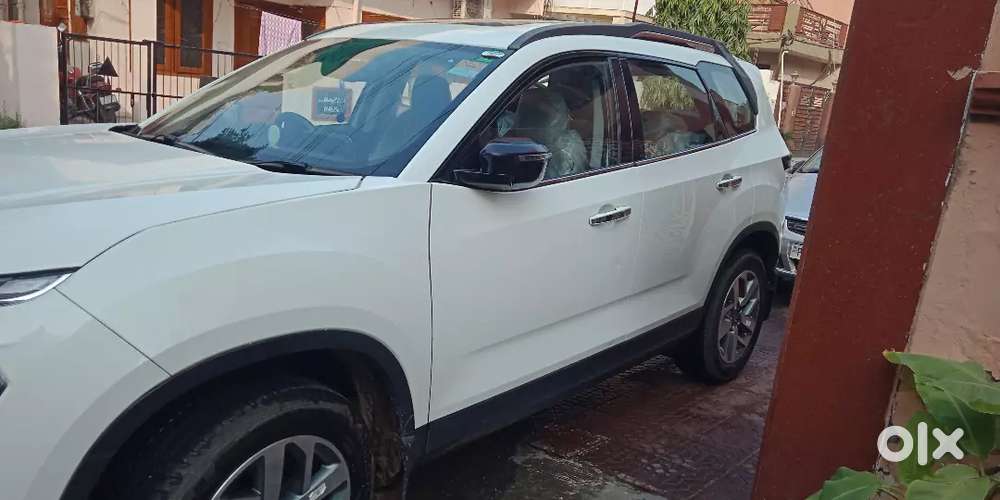 Tata Safari 2022 Diesel 10000 Km Driven