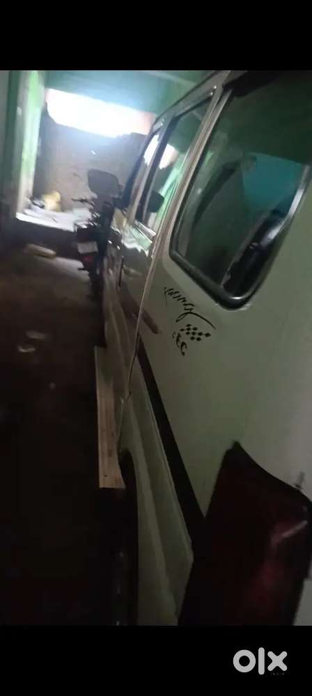 Maruti Suzuki Eeco 2015