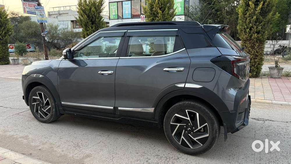 Mahindra Xuv 3xo Ax7l Diesel Mt, 2024, Diesel