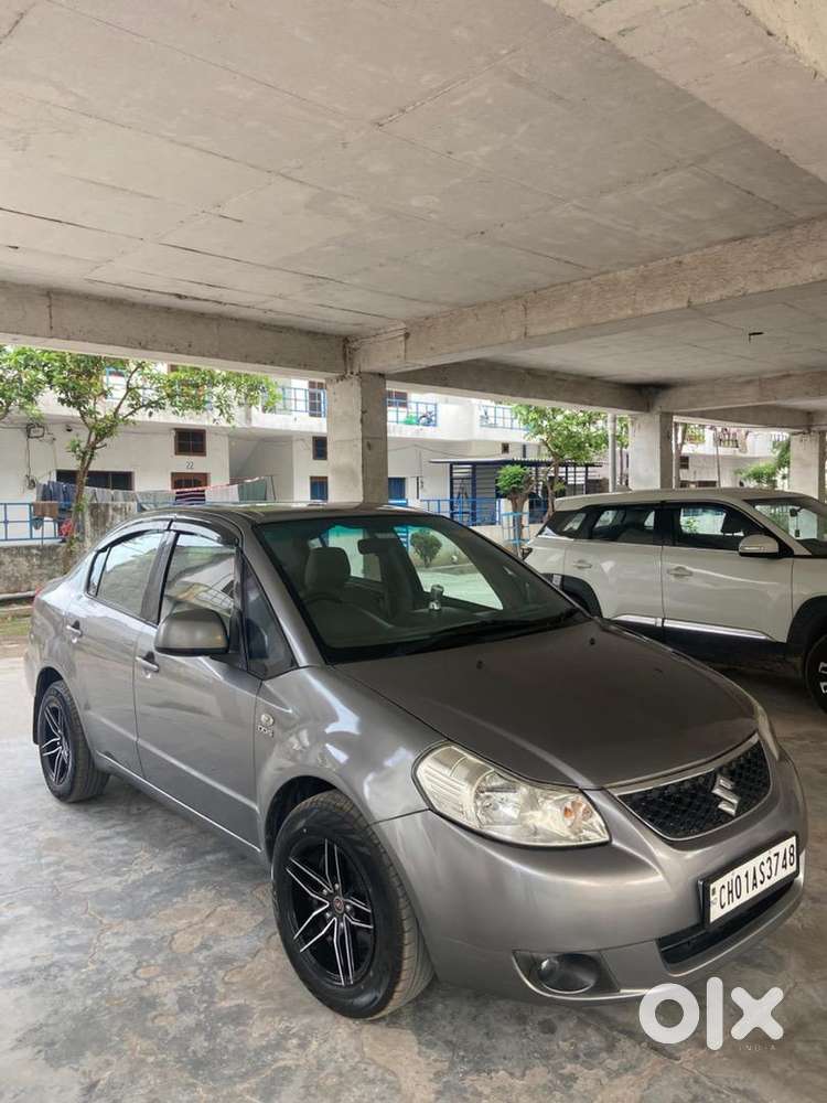 Maruti Suzuki Sx4 2013
