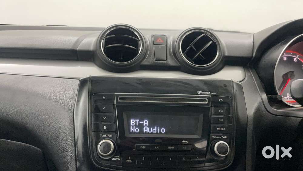 Maruti Suzuki Swift Amt Vvt Vxi, 2018, Petrol