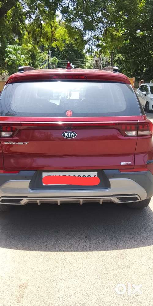 Kia Sonet, 2021, Petrol