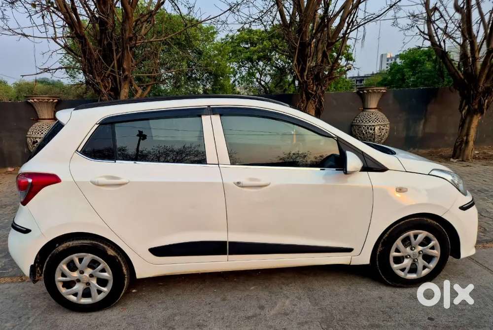 Hyundai Grand I10 2020 Petrol 49000 Km Driven