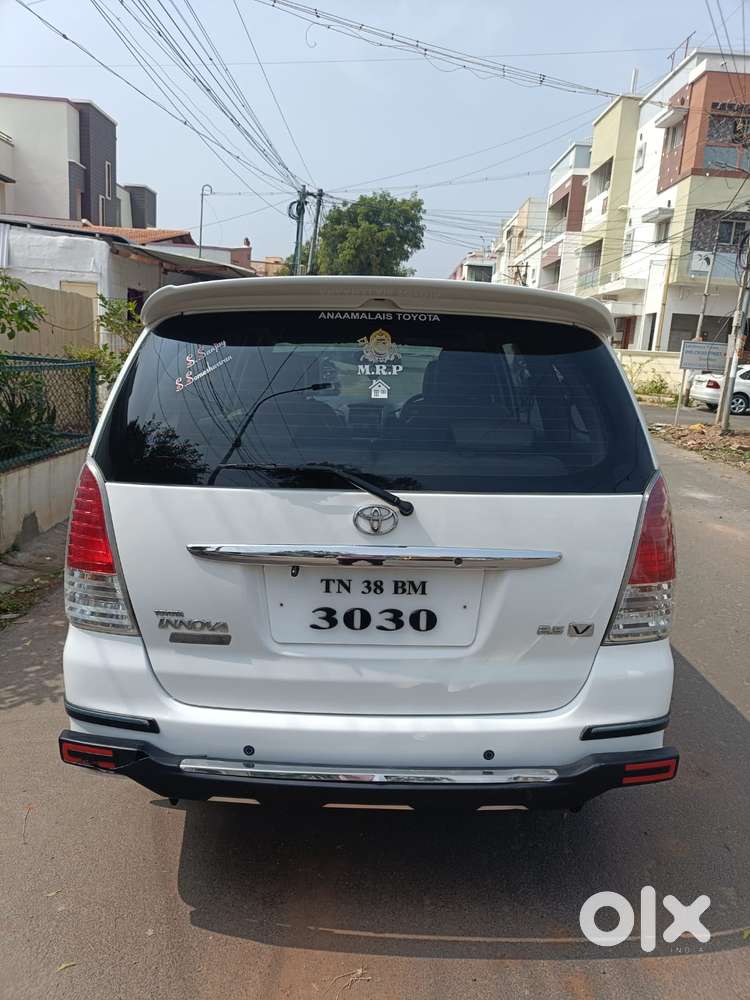 Toyota Innova 2.5 V 7 Str, 2011, Diesel