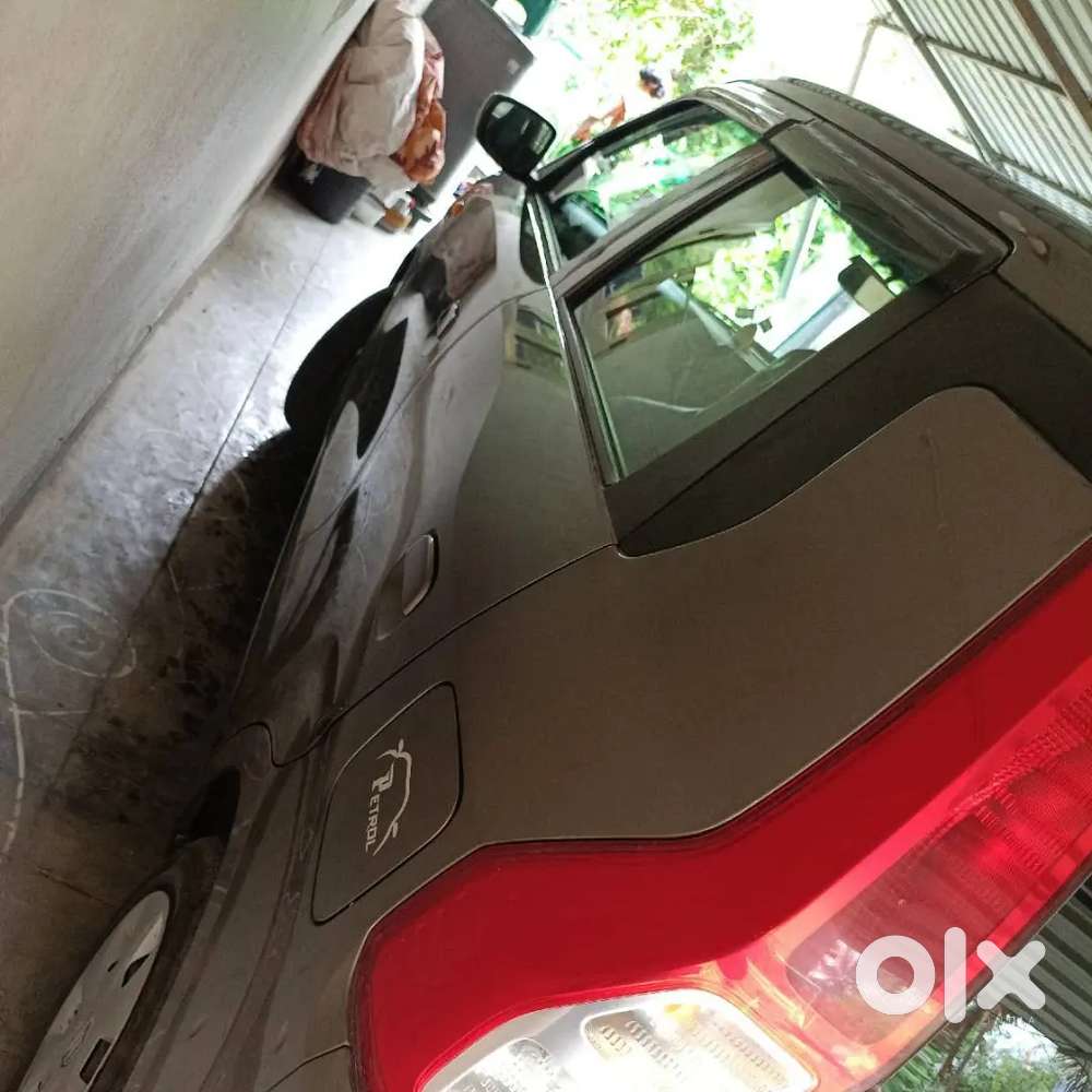 Maruti Suzuki Wagon R 2022 Petrol Showroom Track Car New Tyres Four