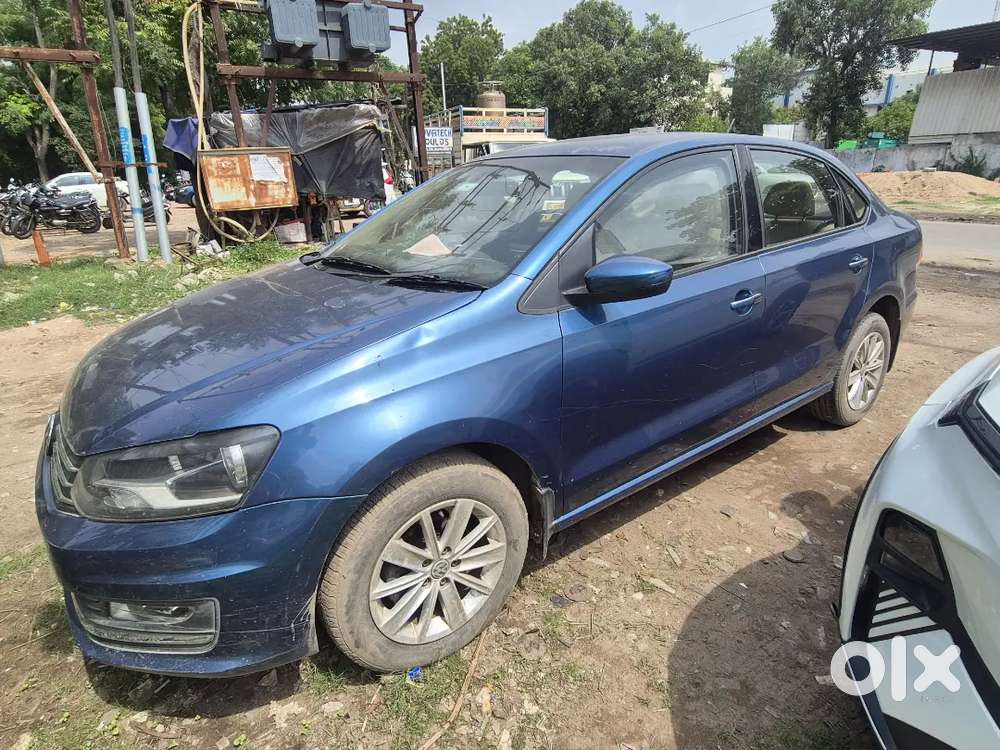 Volkswagen Vento 1.2 Tsi Petrol Automatic 2016