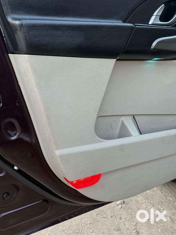 Mahindra Xuv500 2.2 W10, 2016, Diesel
