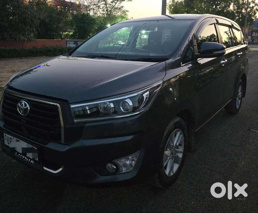 Toyota Innova Crysta 2.4 V, 2016, Diesel