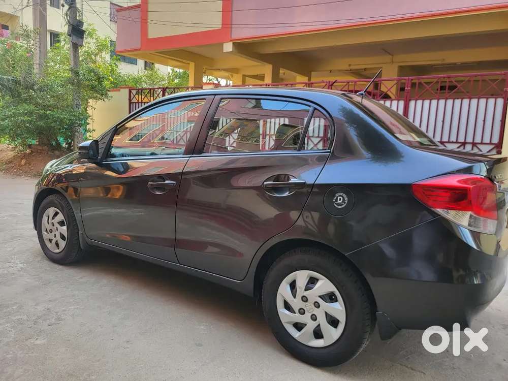 Honda Amaze 2015 Diesel Well Maintained