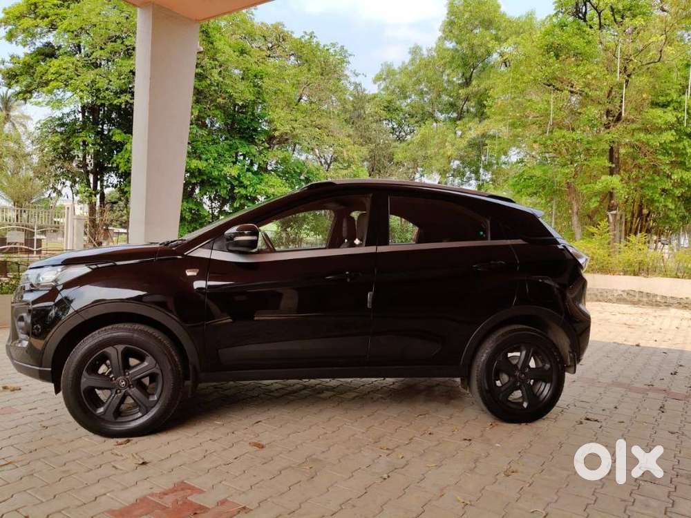 Tata Nexon 1.5 Revotorq Xza Plus Hs Dark Edition, 2022, Petrol