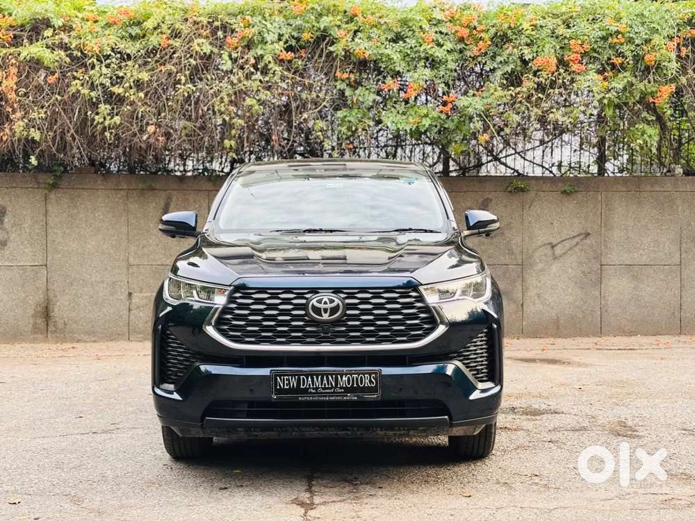 Toyota Innova Hycross 2.0 Vx Hybrid 7 Str, 2025, Petrol