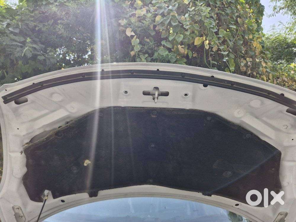 Maruti Suzuki Dzire 1.2 Vxi, 2017, Cng & Hybrids