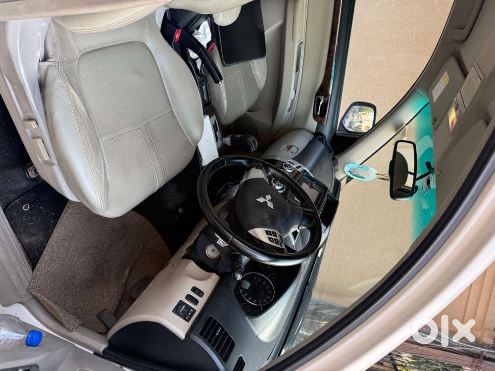 Mitsubishi Pajero Sports Automatic Diesel