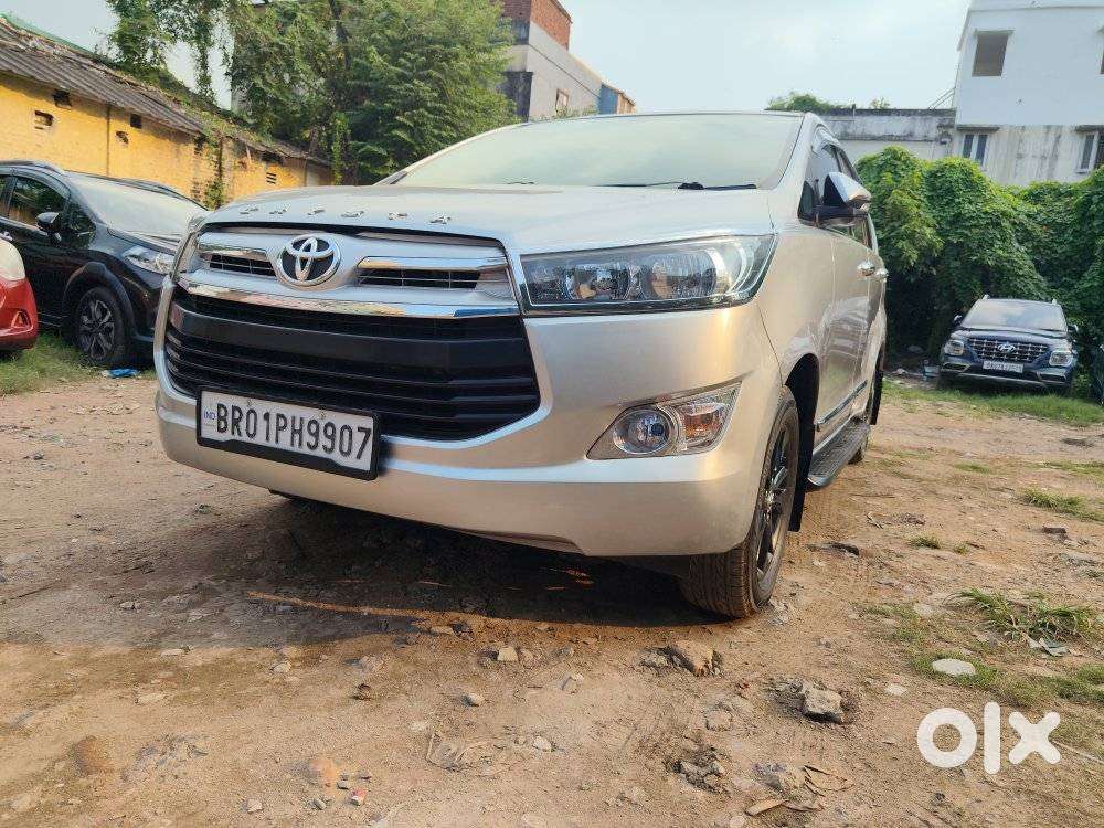Toyota Innova Crysta 2.4 V, 2017, Diesel