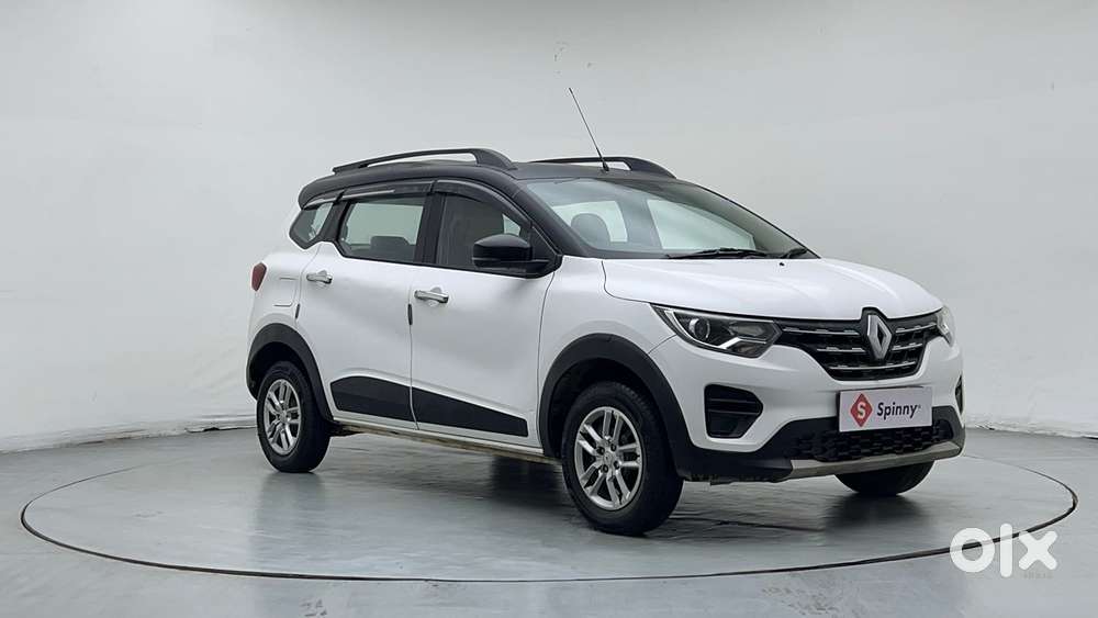 Renault Triber Rxt, 2022, Petrol