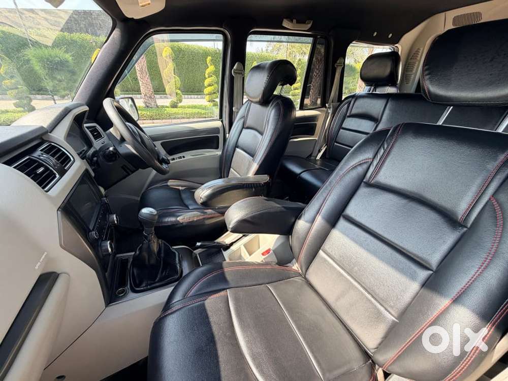 Mahindra Scorpio Classic 2.2 S 11 Mt 7 Str, 2021, Diesel