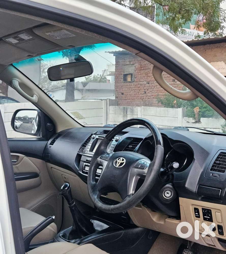 Toyota Fortuner 3.0 4x2 Automatic, 2015, Diesel