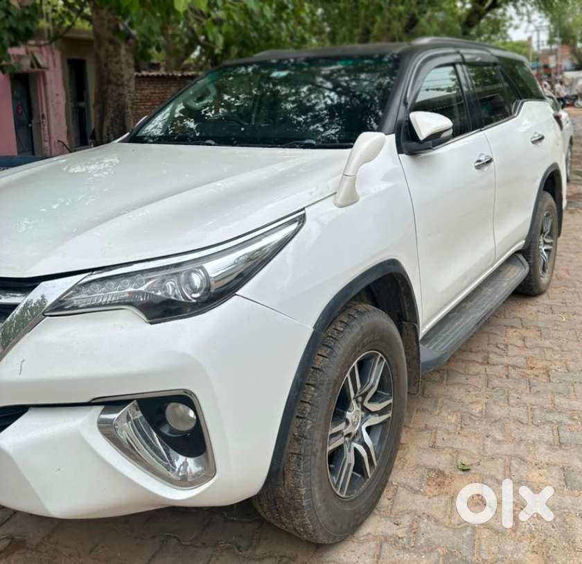 Toyota Fortuner 2.8 2wd At, 2017, Diesel