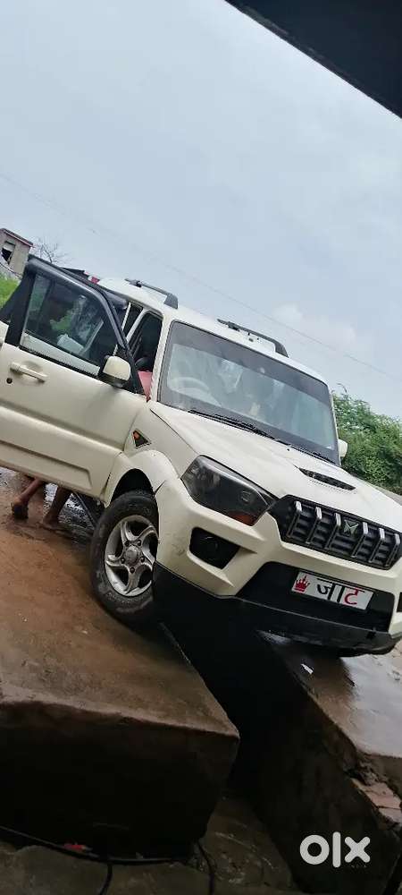Mahindra Scorpio Classic 2011 Diesel Manual