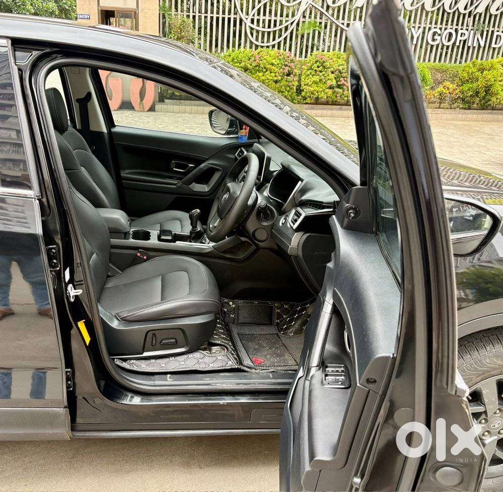 Tata Harrier Xz Plus Dark Edition, 2020, Diesel