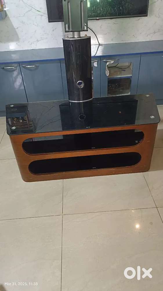 Glass Tv Stand (Tempered Glass)