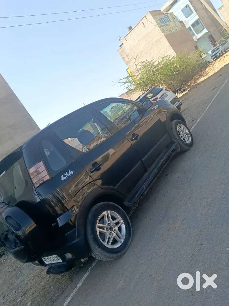 Mahindra Nuvosport 2016 Diesel 100000 Km Drive