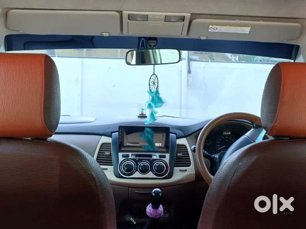 Toyota Innova 2016 Diesel Well Maintained