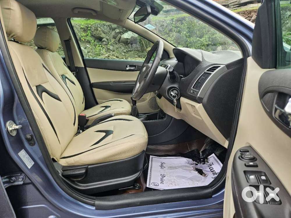 Hyundai I20 1.2 Sportz (o), 2014, Petrol