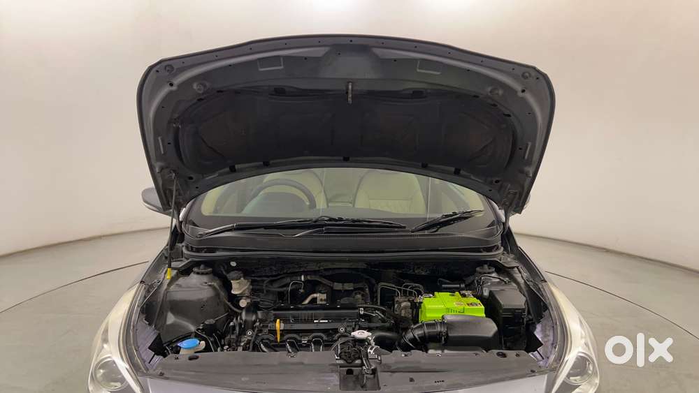 Hyundai Verna 1.6 Sx Vtvt, 2016, Petrol