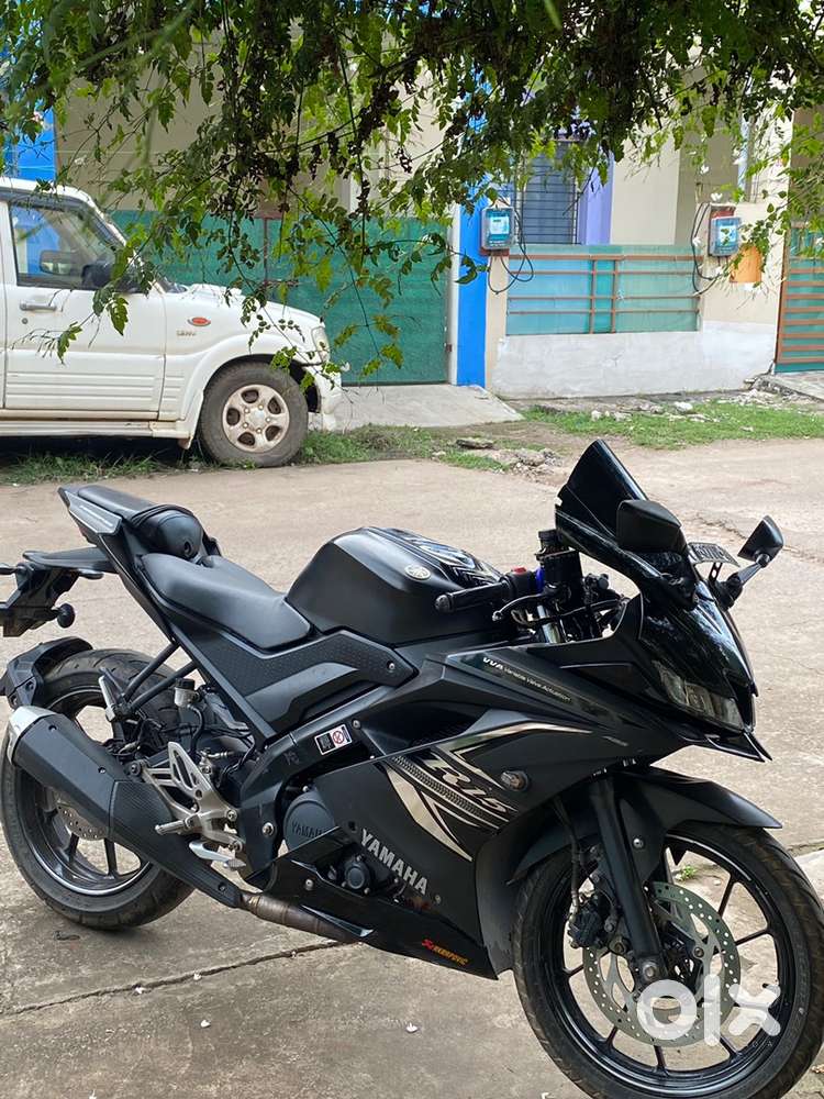 Dark Knight R15 V3 On Road Price Black R15 V3 Darknight Edition