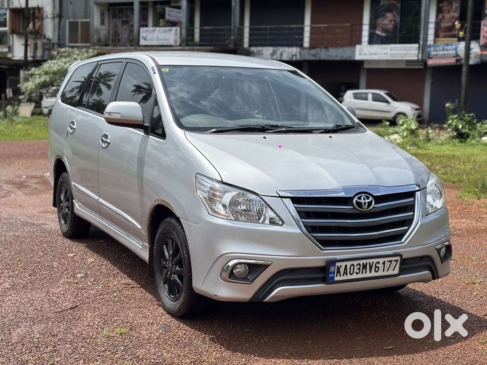 Toyota Innova 2.5 Vx (diesel) 8 Seater, 2014, Diesel