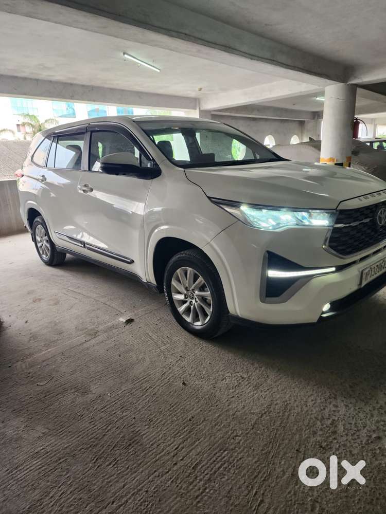 Toyota Innova Hycross 2.0 G-slf 7 Str, 2025, Petrol