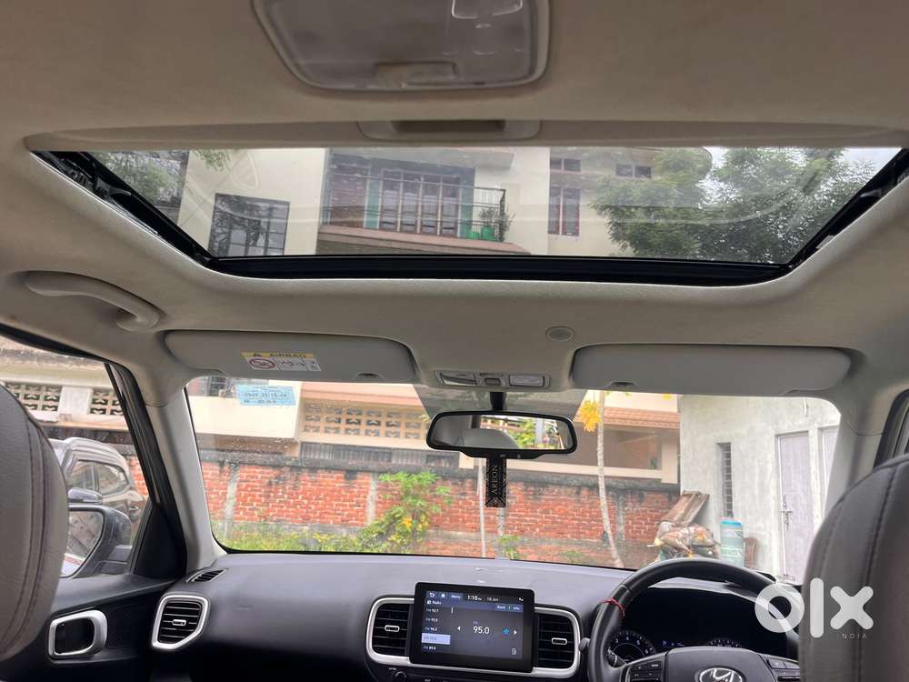 Hyundai Venue S Turbo Dct, 2019, Petrol