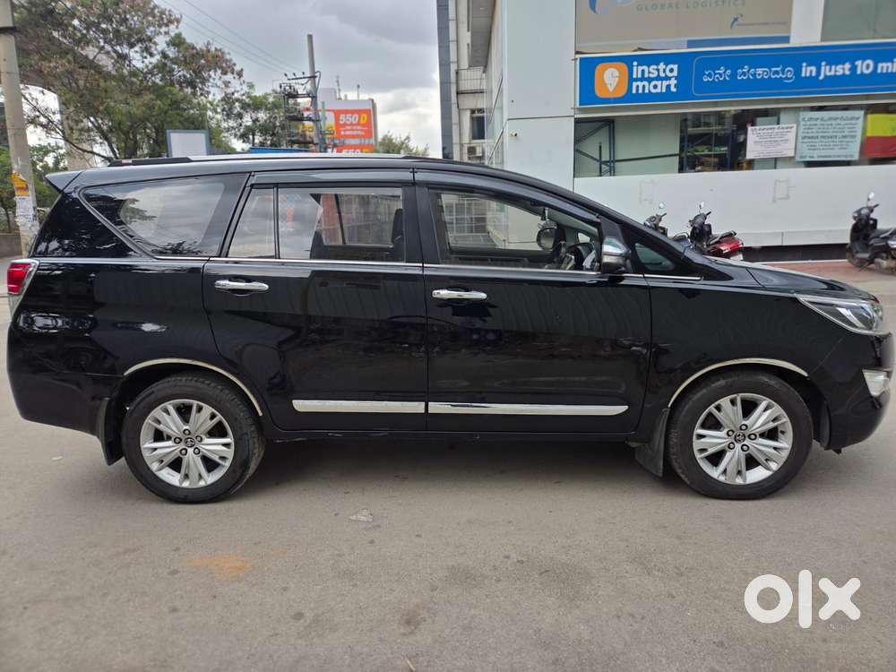 Toyota Innova Crysta ZX 2.4 Diesel 7 Seater, 2016, Diesel