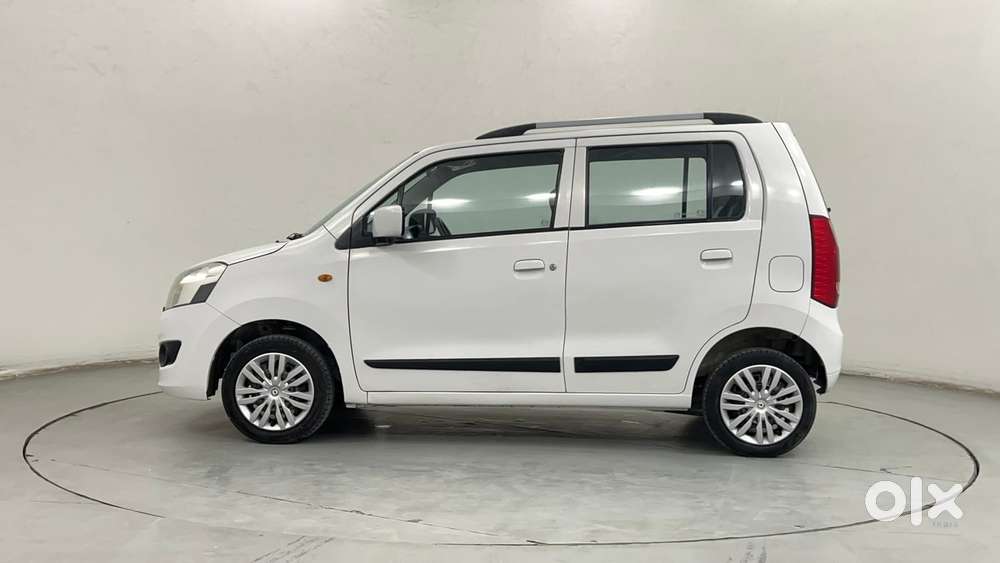 Maruti Suzuki Wagon R 1.0 Vxi Amt, 2017, Petrol