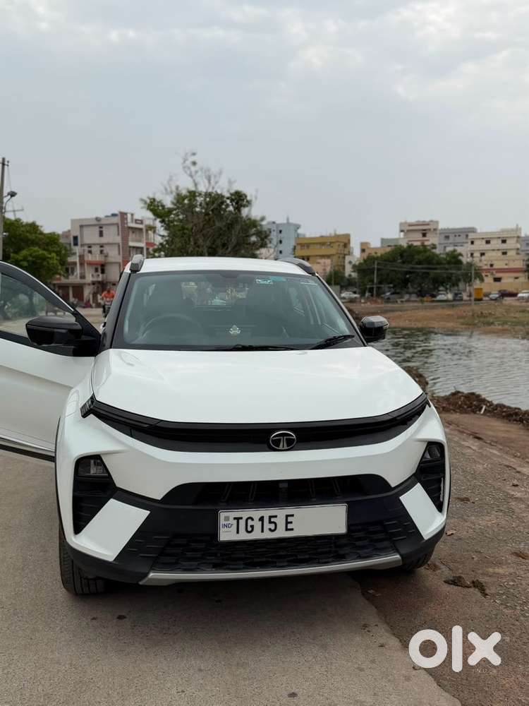 Tata Nexon Petrol 2025