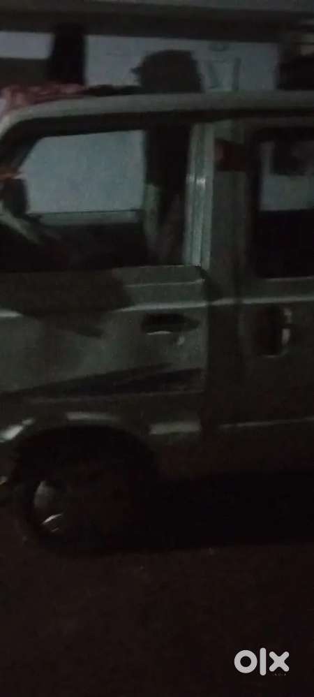 Maruti Suzuki Omni 2010