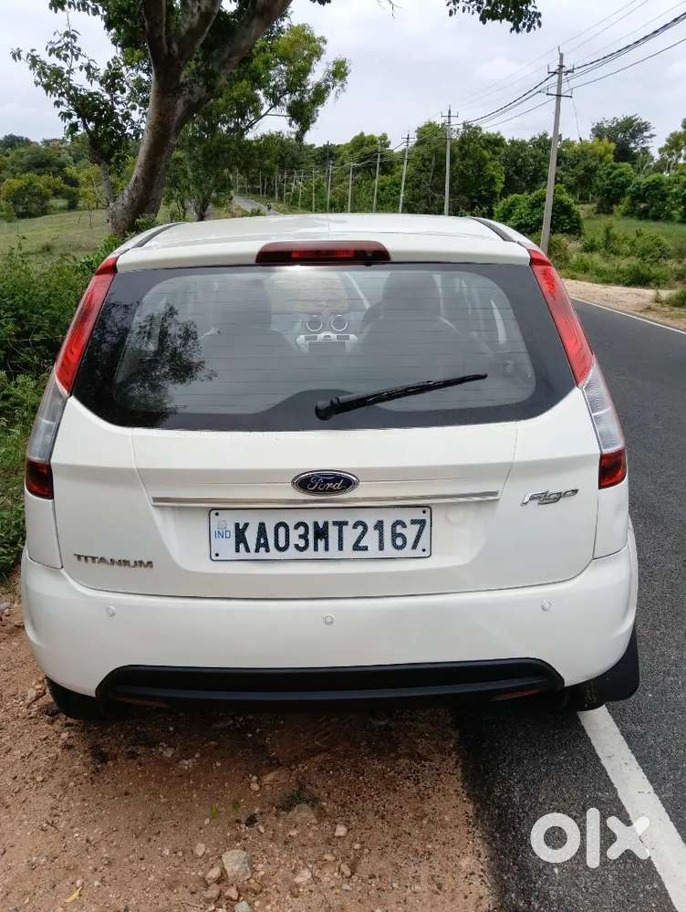 Ford Figo Titanium 2013 Diesel