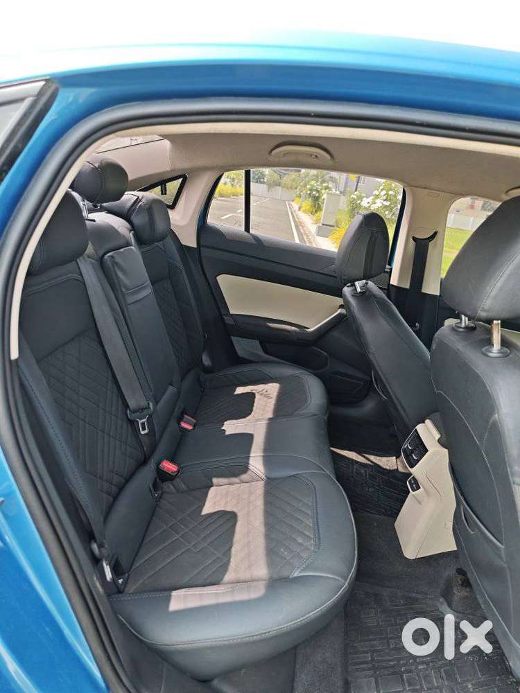 Skoda Slavia 1.0 Ambition Tsi, 2022, Petrol