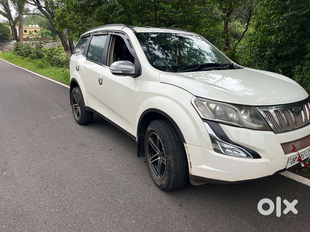 Mahindra Xuv500 Diesel 2015 Year