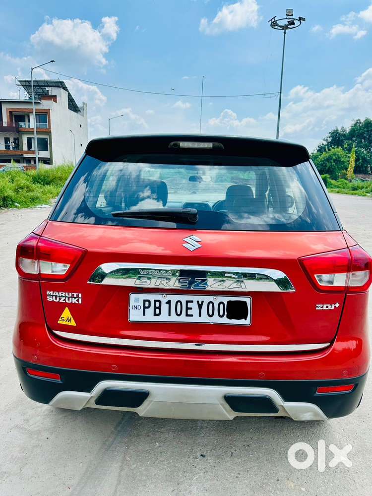 Maruti Suzuki Brezza Zdi+ Dual Tone, 2017, Diesel