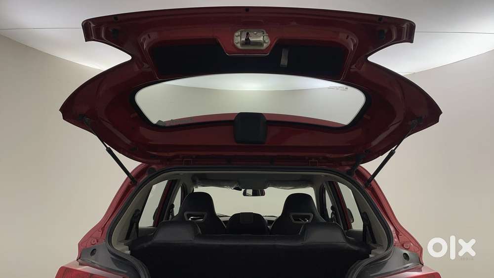 Mahindra Kuv 100 Mahindra-kuv-100-g80-k2-plus, 2016, Petrol